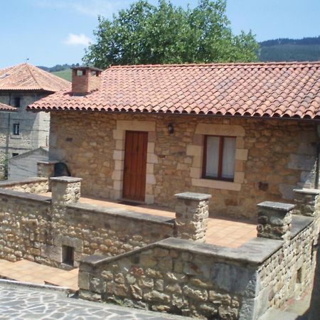 Apartamentos Rurales La Casa Vieja De Alceda Extérieur photo