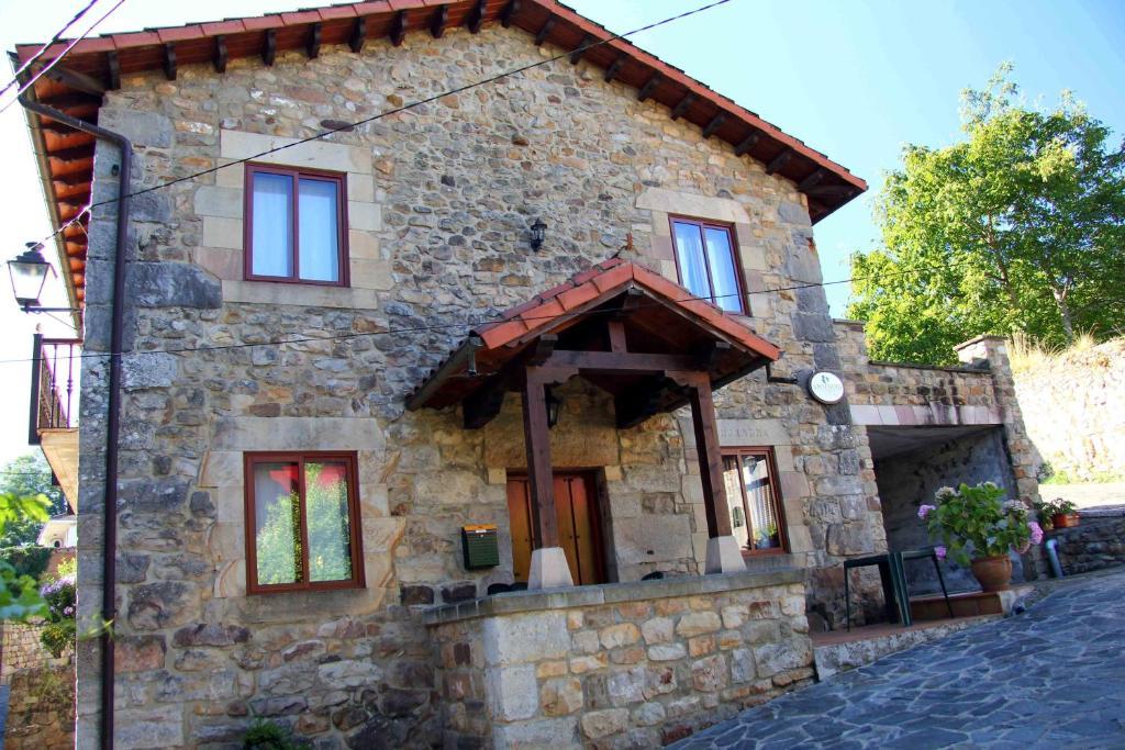 Apartamentos Rurales La Casa Vieja De Alceda Extérieur photo